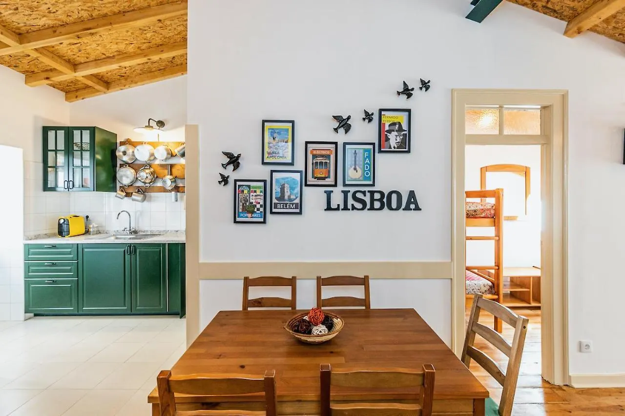 Apartment Moderno Apartamento Em Bairro Tipico Lisboeta Lisbon